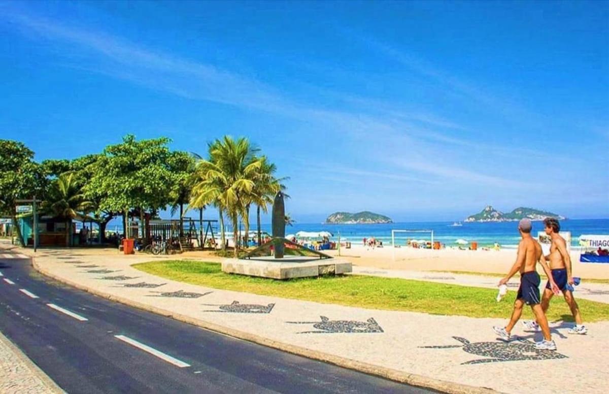 Rhr With Full Leisure Swimming Pool And Rio de Janeiro