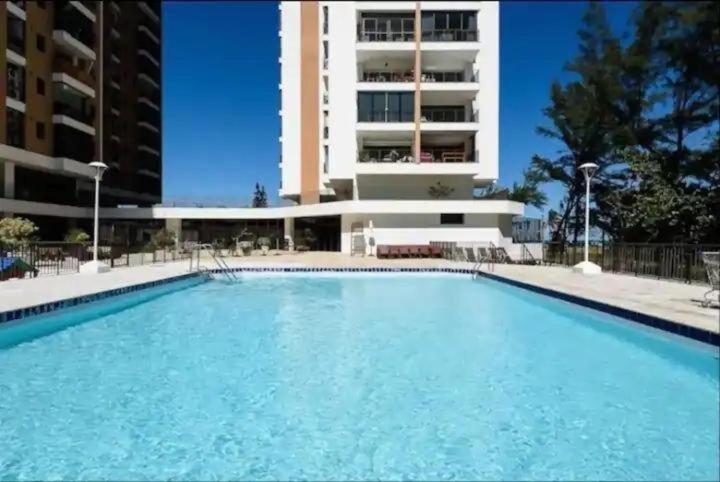 Rhr With Full Leisure Swimming Pool And * Rio de Janeiro