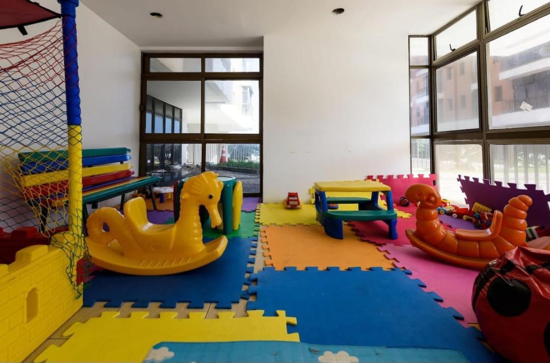 Rhr With Full Leisure Swimming Pool And Rio de Janeiro