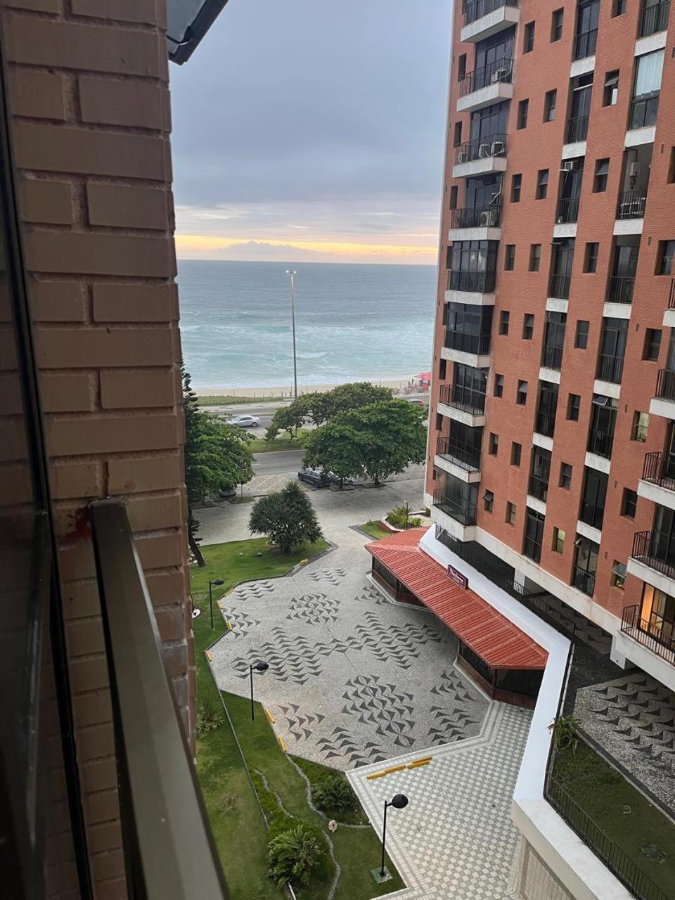 Rhr With Full Leisure Swimming Pool And Rio de Janeiro